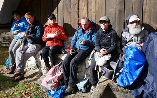 241, 241, Randonneurs en pause dans le Vercors, pause-randonneurs-vercors.jpg, 56073, https://www.gtahandicalpes.fr/wp-content/uploads/2017/10/pause-randonneurs-vercors.jpg, https://www.gtahandicalpes.fr/tour-du-mont-aiguille-vercors/pause-randonneurs-vercors/, Randonneurs en pause dans le Vercors, 1, , , pause-randonneurs-vercors, inherit, 1, 2018-09-11 10:16:31, 2018-09-11 10:16:44, 0, image/jpeg, image, jpeg, https://www.gtahandicalpes.fr/wp-includes/images/media/default.png, 503, 314, Array